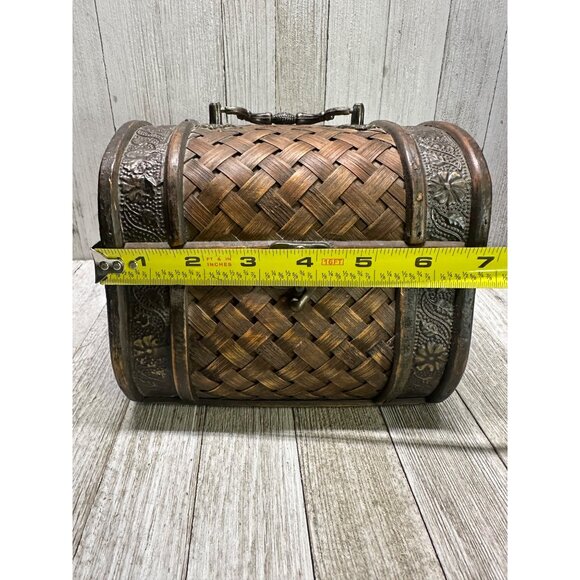 Vintage Jewelry Trinket Treasure Box Wood Wicker Rattan Hinged Lid w/ Top Handle - Picture 8 of 10